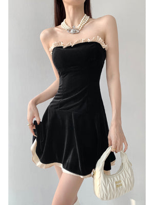 Chic Black Velvet Hepburn-Inspired Dress